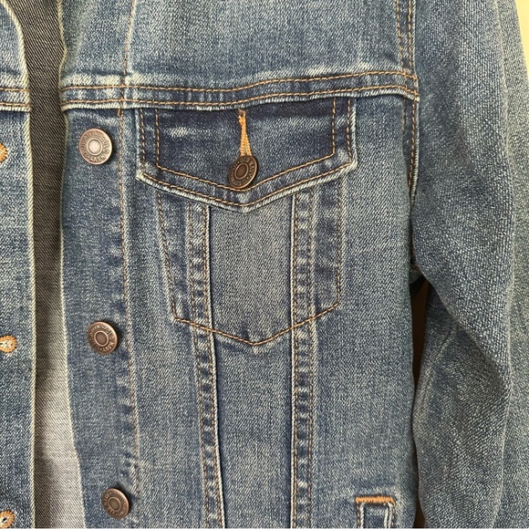 Old Navy Trucker Jacket Denim Stretch Women Small Jean Dark Wash Button Classic - Picture 5 of 8